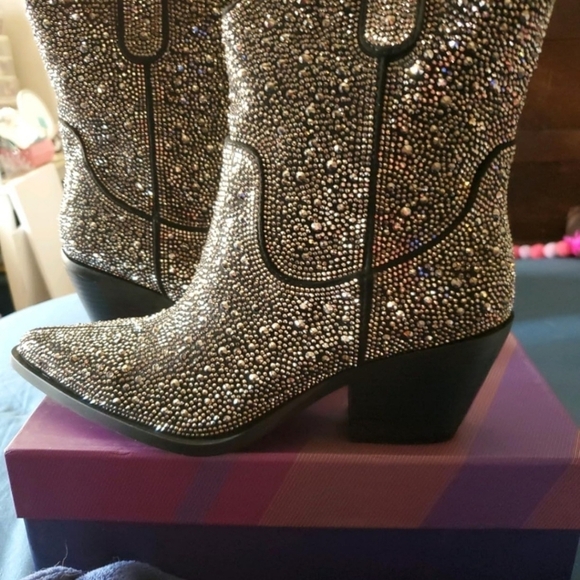 Rhinestone booties - Picture 2 of 4